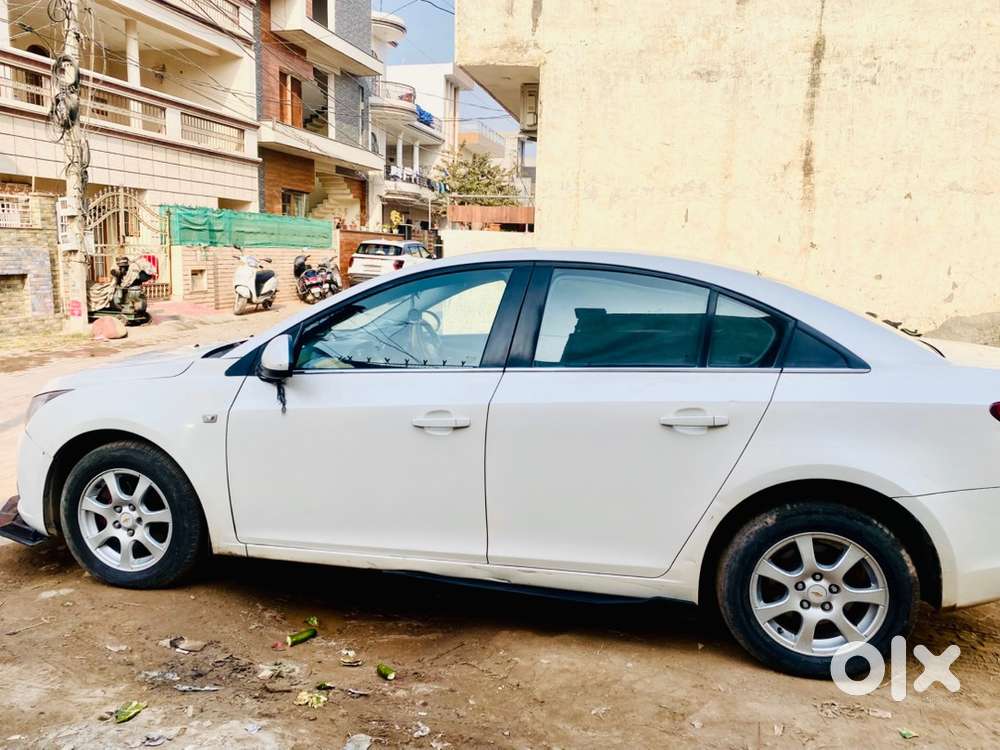 Chevrolet Cruze Diesel Manual 2012 Year