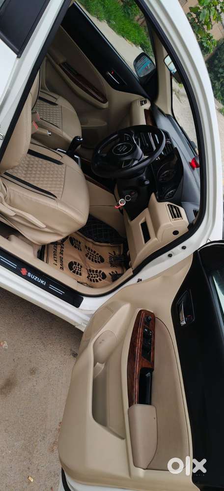 Maruti Suzuki Dzire 1.2 Vxi, 2017, Petrol