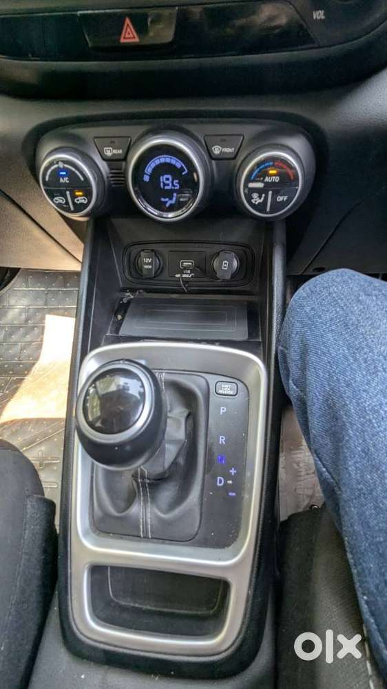 Hyundai Venue Sx Plus Turbo Dct, 2021, Petrol