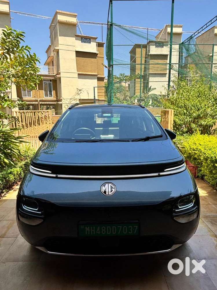 Mg Windsor Essence Ev 2025 Electric 10800 Km Driven