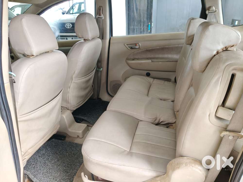 Maruti Suzuki Ertiga Vxi Abs, 2013, Petrol