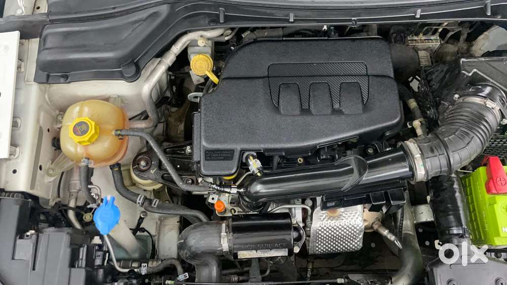 Mahindra Xuv300 W8 Option, 2022, Petrol