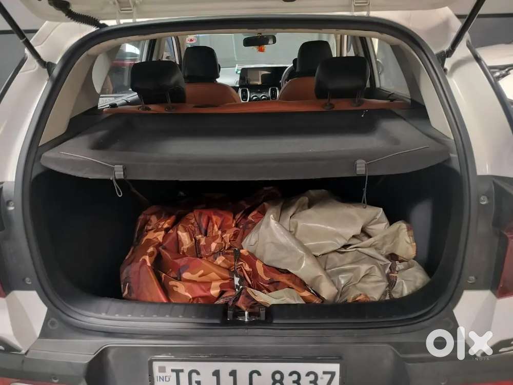 Kia Sonet 2025 Petrol 7500 Km Driven