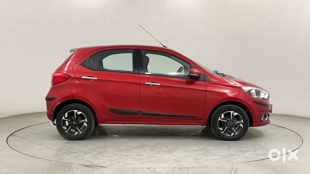 Tata Tiago 1.2 Revotron Xe Option, 2017, Petrol