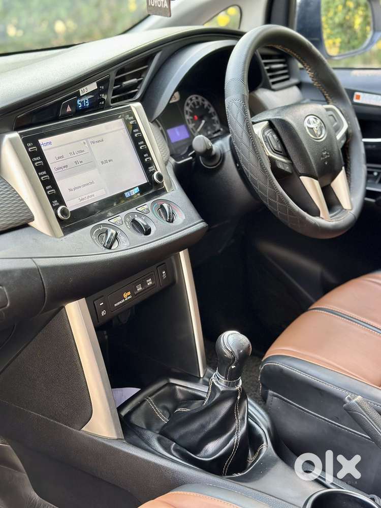 Toyota Innova Crysta 2.4 Gx Limited Edition 7 Str, 2024, Diesel