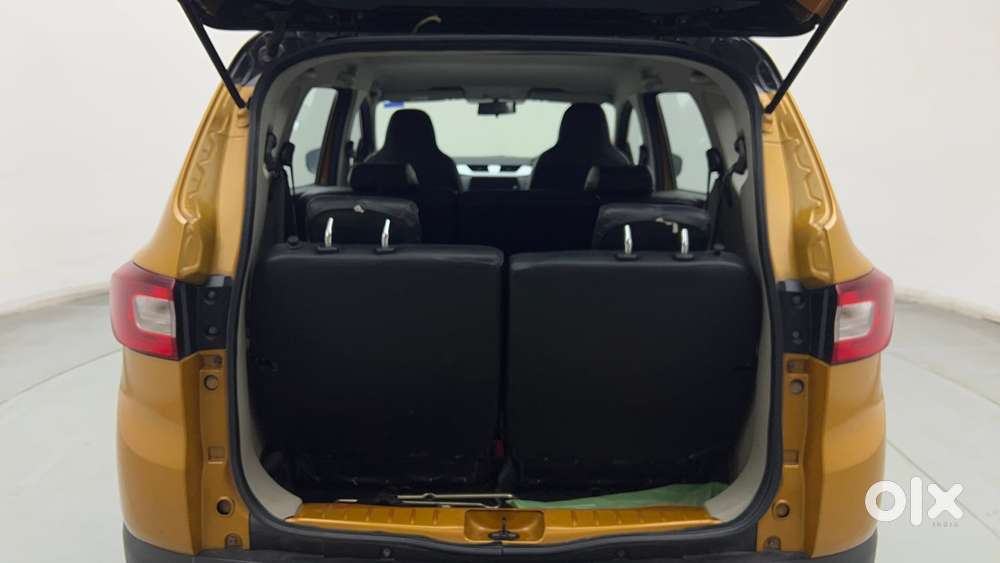 Renault Triber Rxz Easy-r Amt Dual Tone, 2021, Petrol