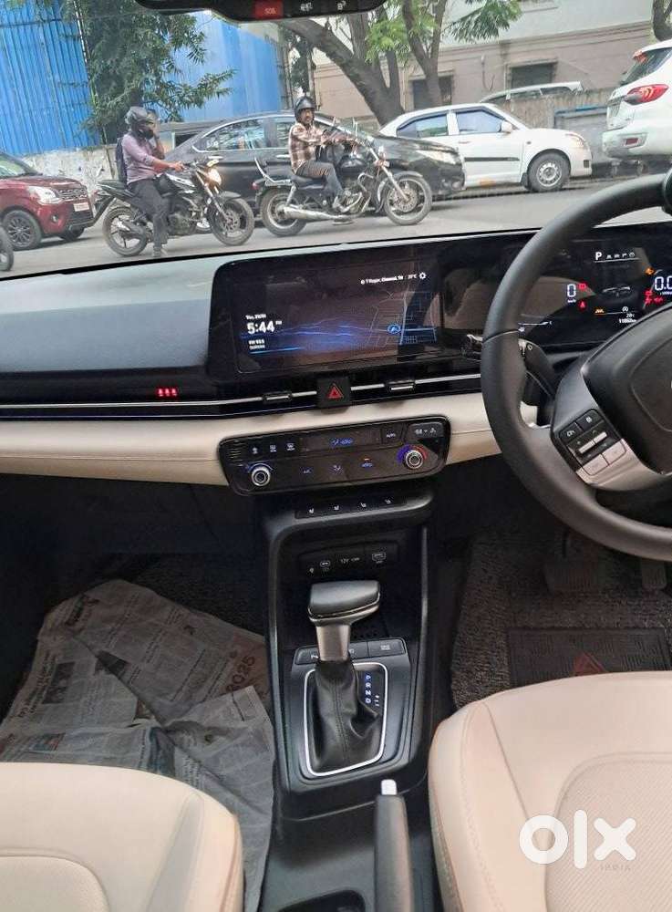 Hyundai Verna 1.6 Sx (o) Vtvt At, 2023, Petrol