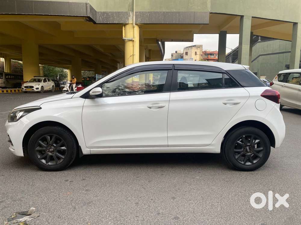 Hyundai I20 Sportz 1.2 Vtvt, 2020, Petrol