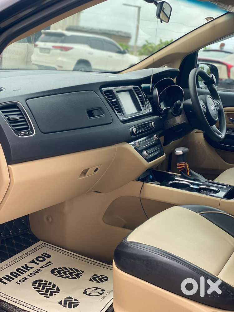 Kia Carnival Limousine, 2021, Diesel