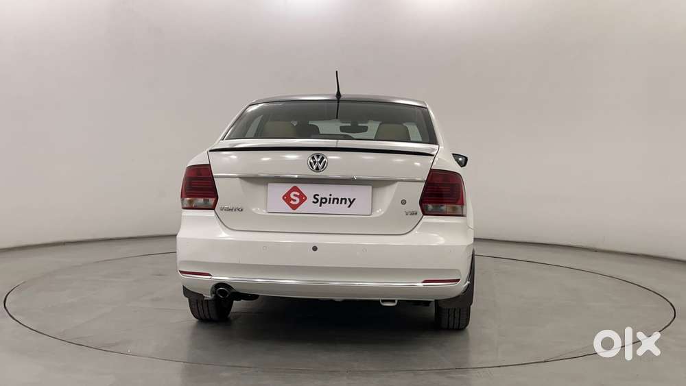 Volkswagen Vento 2010-2013 Petrol Highline, 2016, Petrol