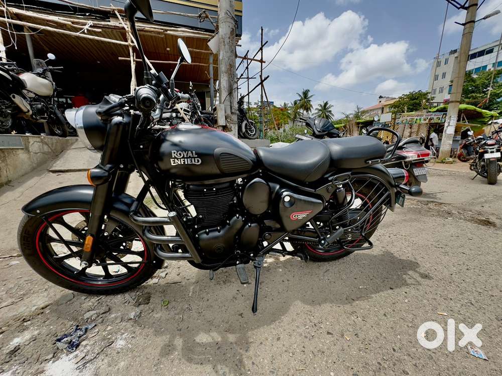 Enfield Stealth Modified Bullet Classic 350 Images Black Colour