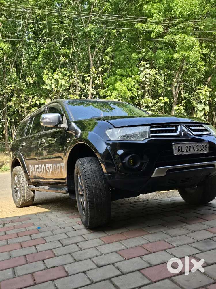 Mitsubishi Pajero Sport 2016