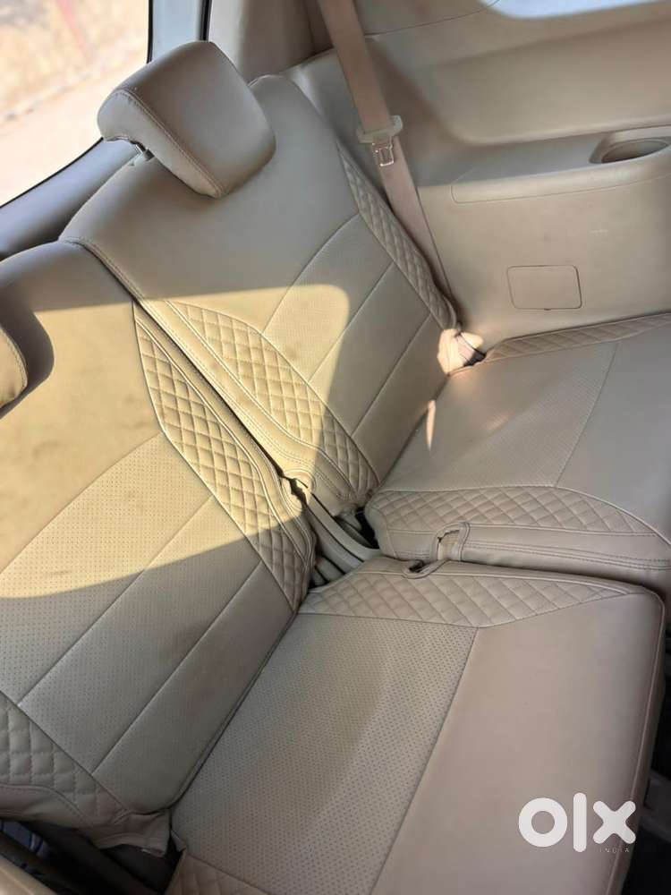 Maruti Suzuki Ertiga 1.5 Vxi, 2025, Petrol