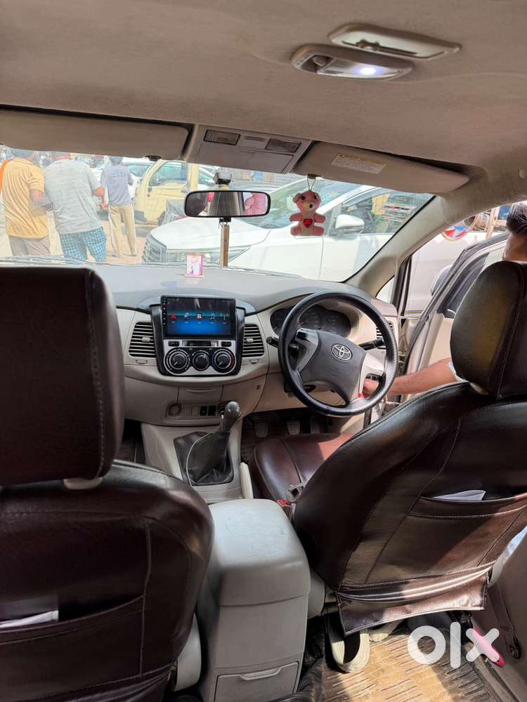 Toyota Innova 2012 Diesel Well Maintained