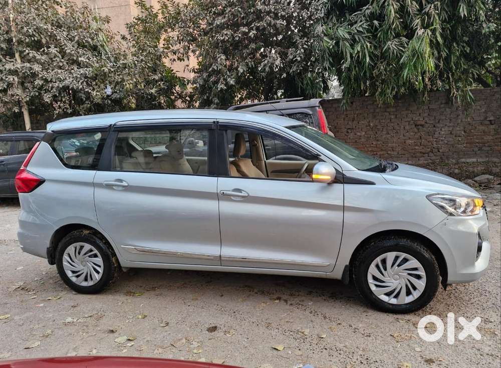 Toyota Rumion S Cng, 2023, Cng & Hybrids