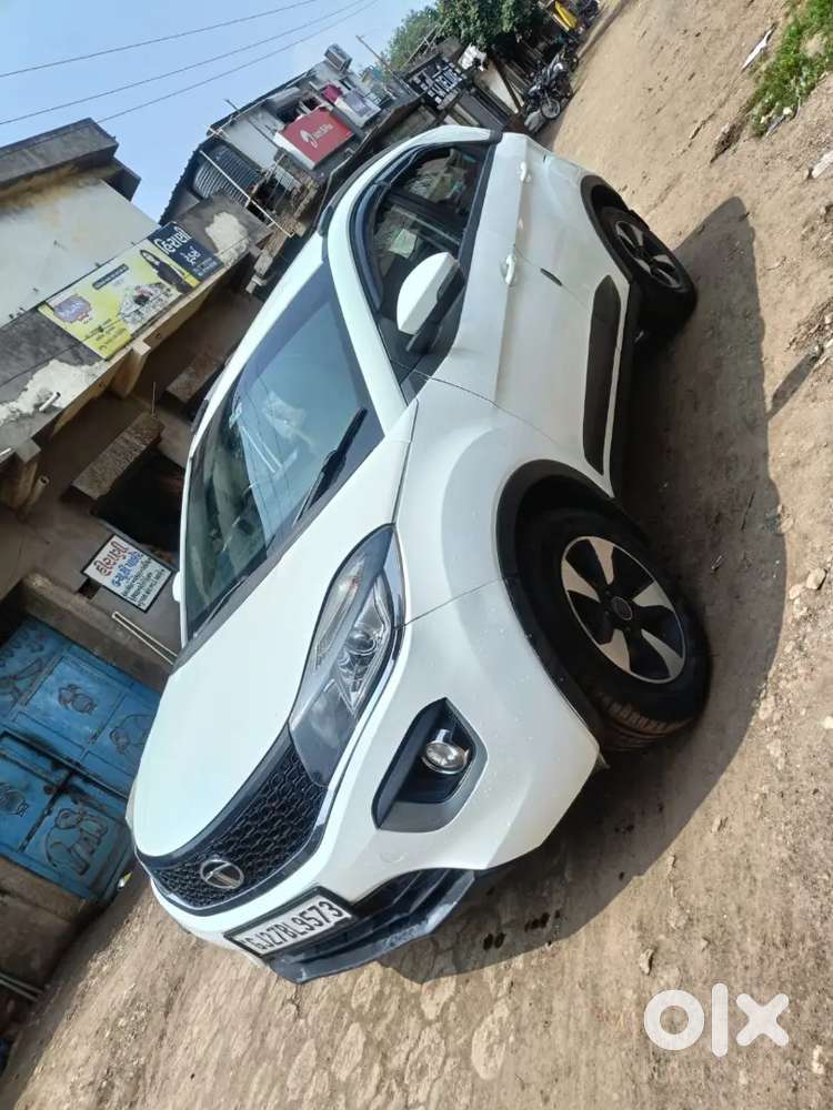 Tata Nexon Diesel Manual Dark 2017 Edition