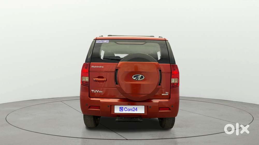 Mahindra Tuv 300 T8 Amt, 2016, Diesel