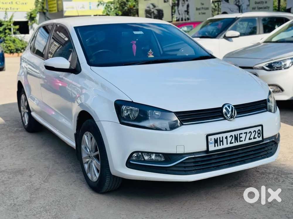 Volkswagen Polo Petrol Highline 1.2l, 2016, Petrol