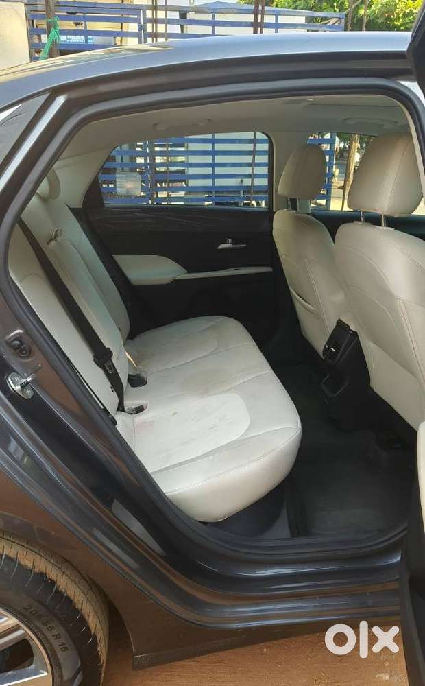 Hyundai Verna 1.5 Sx Petrol Mt, 2023, Petrol