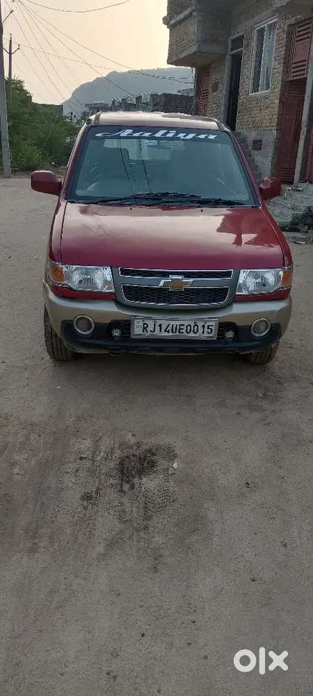 Chevrolet Tavera 2012 Diesel 150000 Km Driven