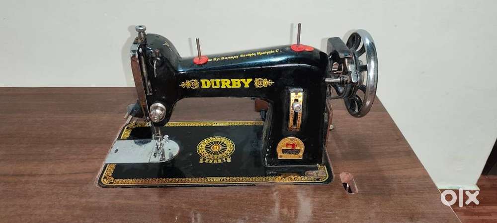 Heavy Duty Sewing Machine &ndash; Good Working Condition