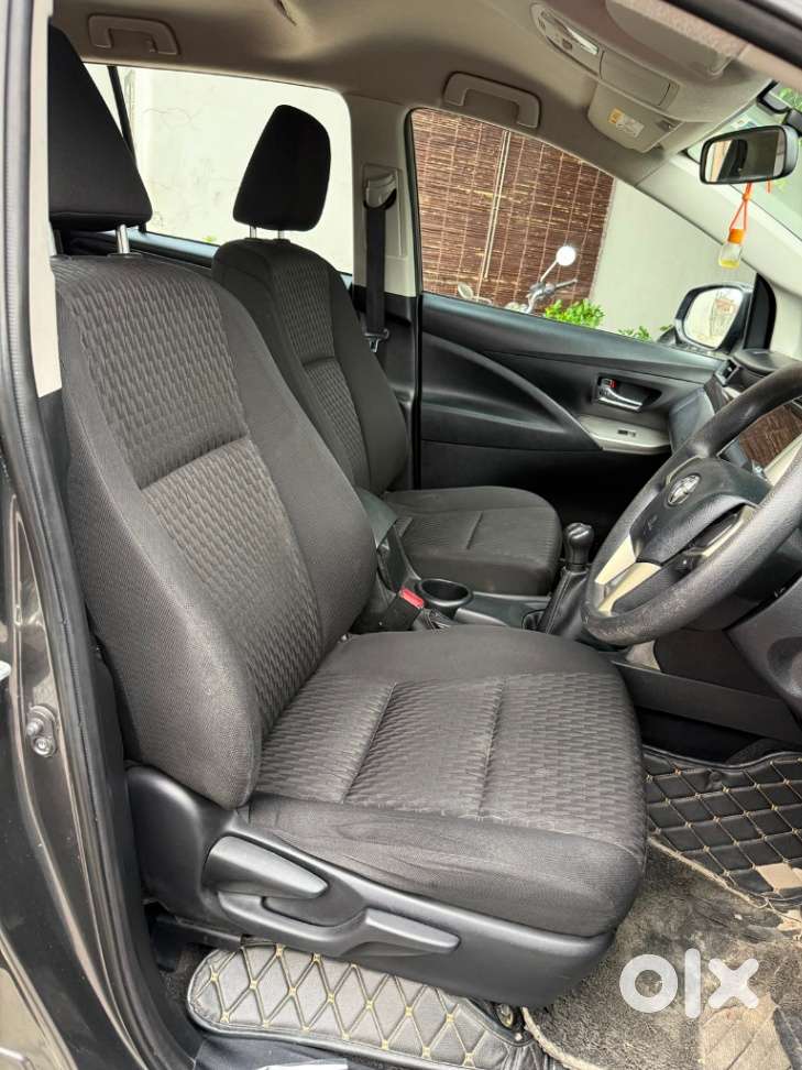 Toyota Innova Crysta 2.4 G Mt, 2018, Diesel