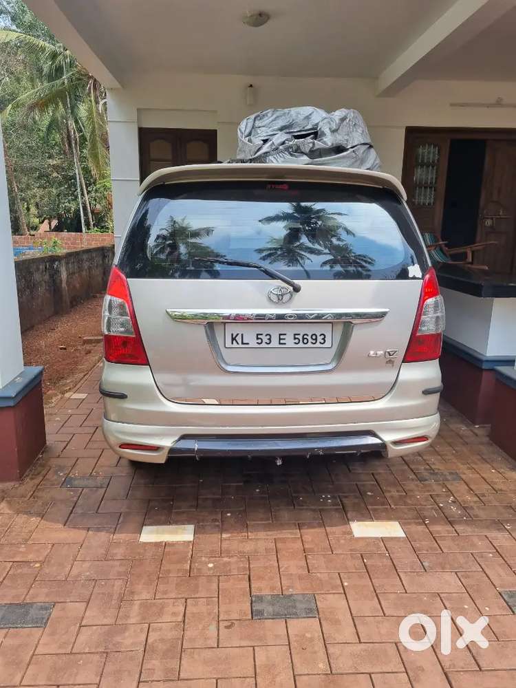 Toyota Innova Diesel 2013