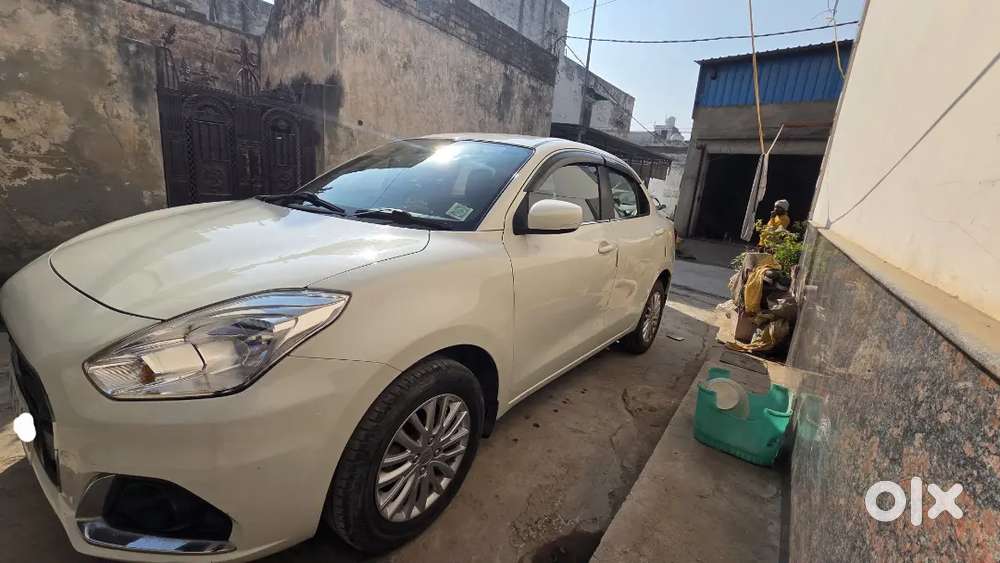 Maruti Suzuki Dzire 2021 Petrol 33000 Km Driven