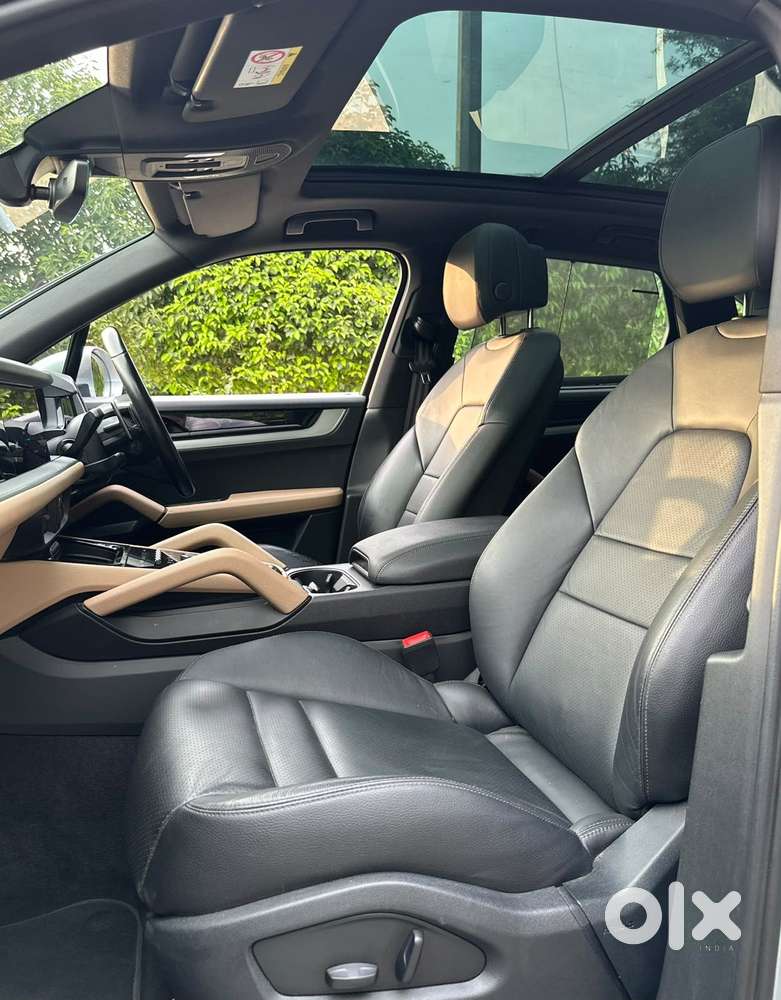 Porsche Cayenne Base, 2025, Petrol