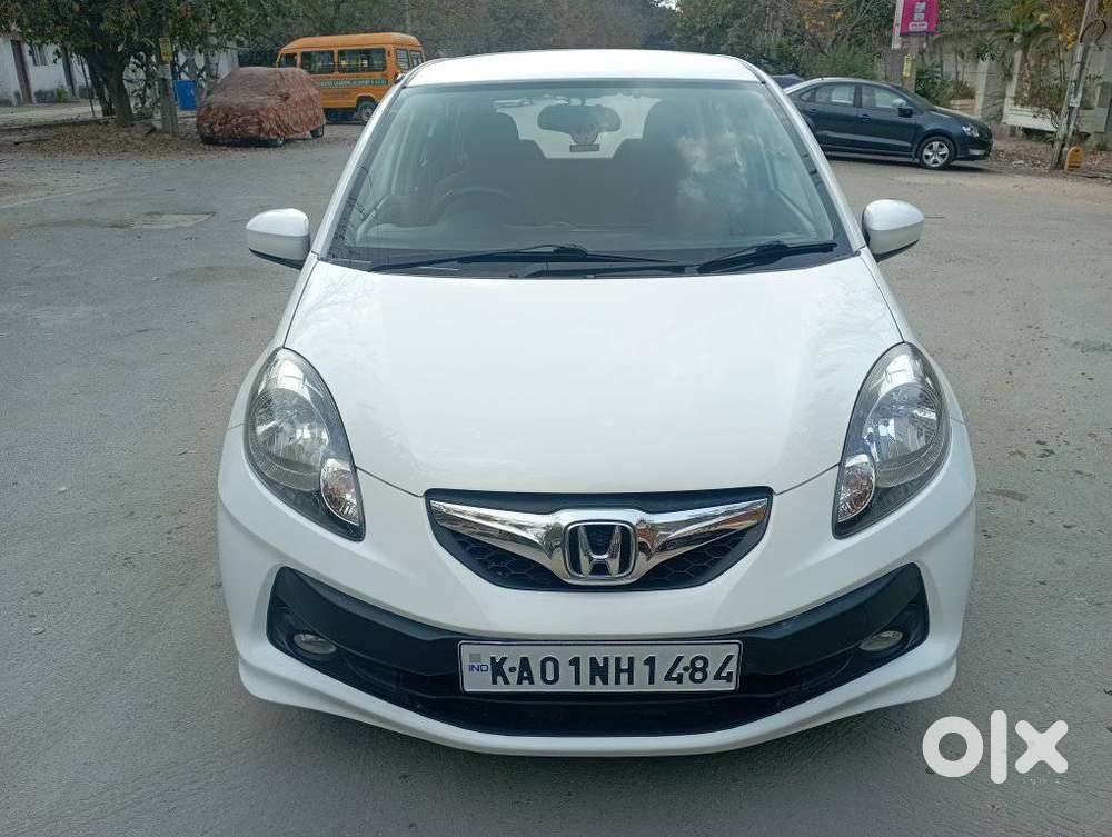 Honda Brio 2011-2013 V Mt, 2012, Petrol