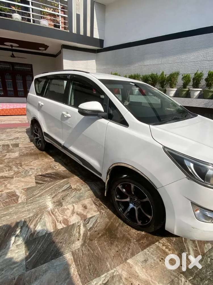 Toyota Innova Crysta Vx 2018