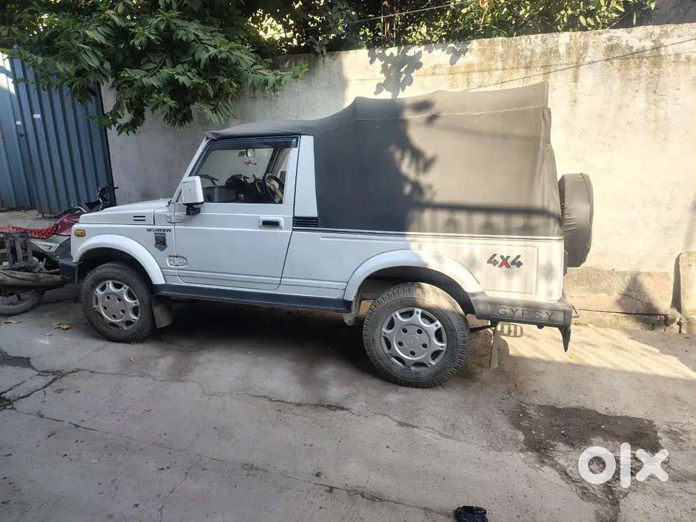 Maruti Suzuki Gypsy 2012
