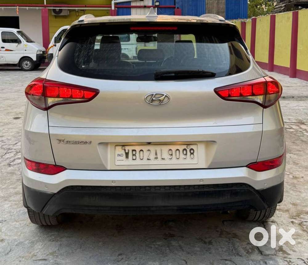 Hyundai Tucson 2.0 Gl 2wd Petrol At, 2017, Petrol