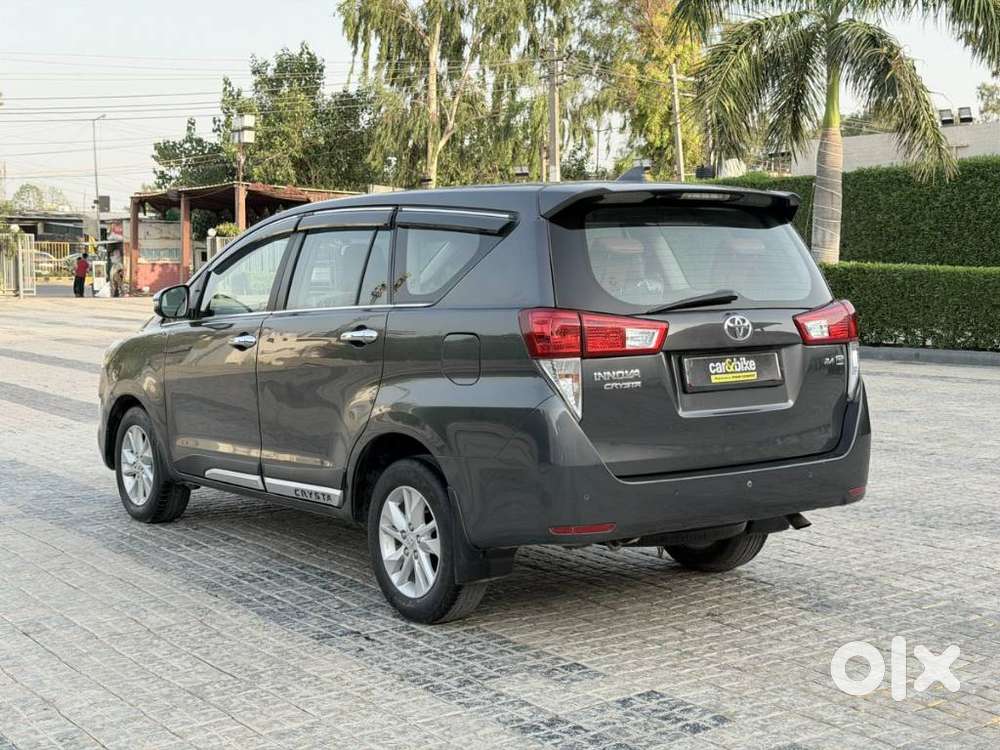 Toyota Innova Crysta [2020-ongoing] 2.4 Gx At 7 Str, 2020, Diesel