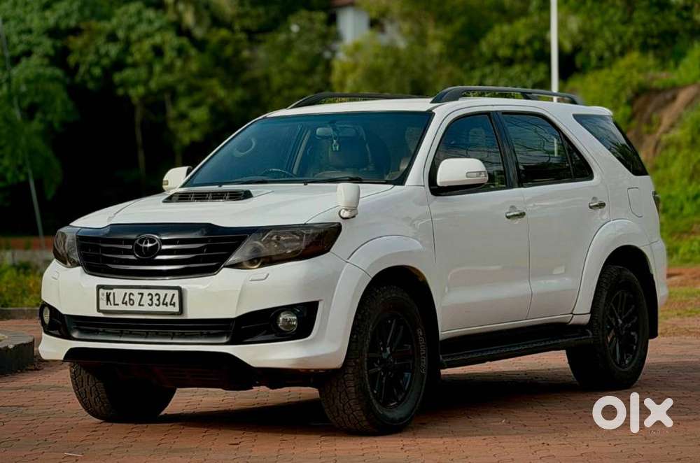 Toyota Fortuner 3.0 4x2 Automatic, 2013, Diesel