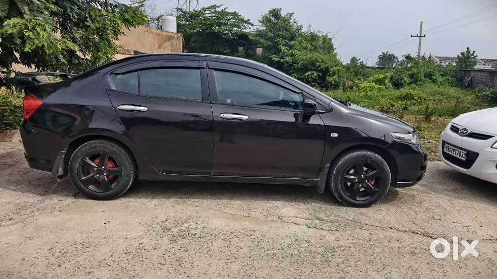Honda City (september 2013) In Excellent Condition.