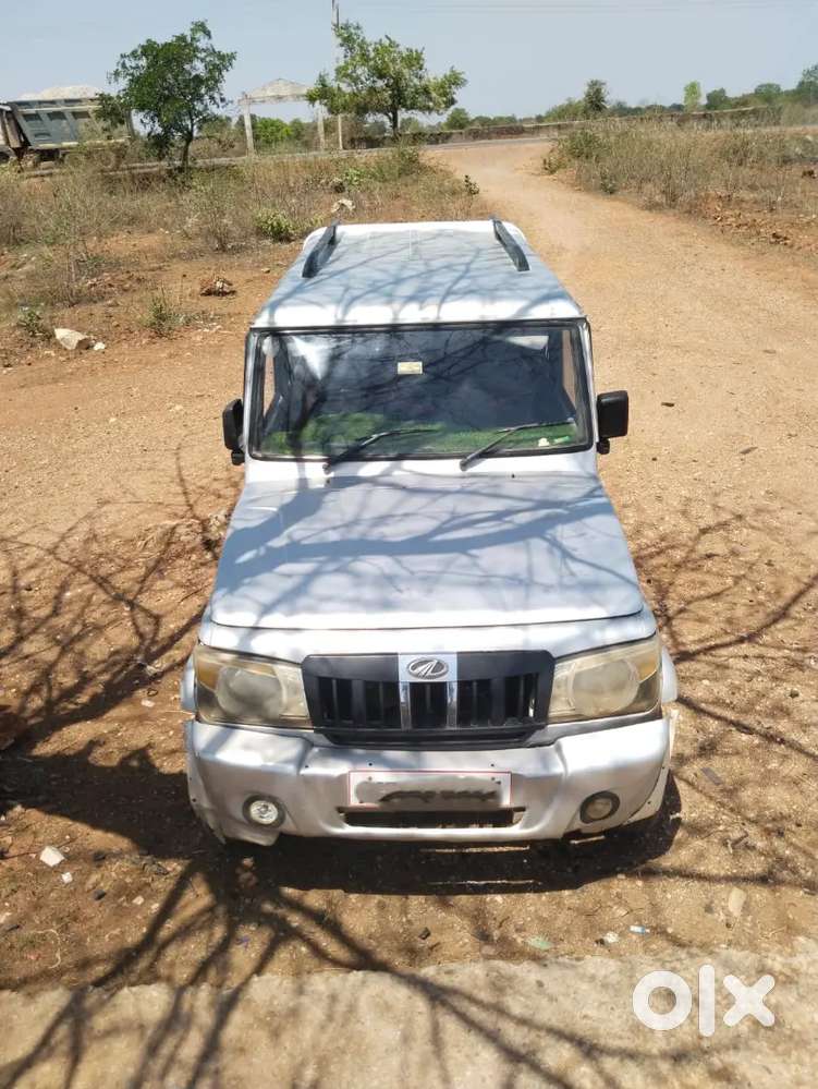 Mahindra Bolero 2005