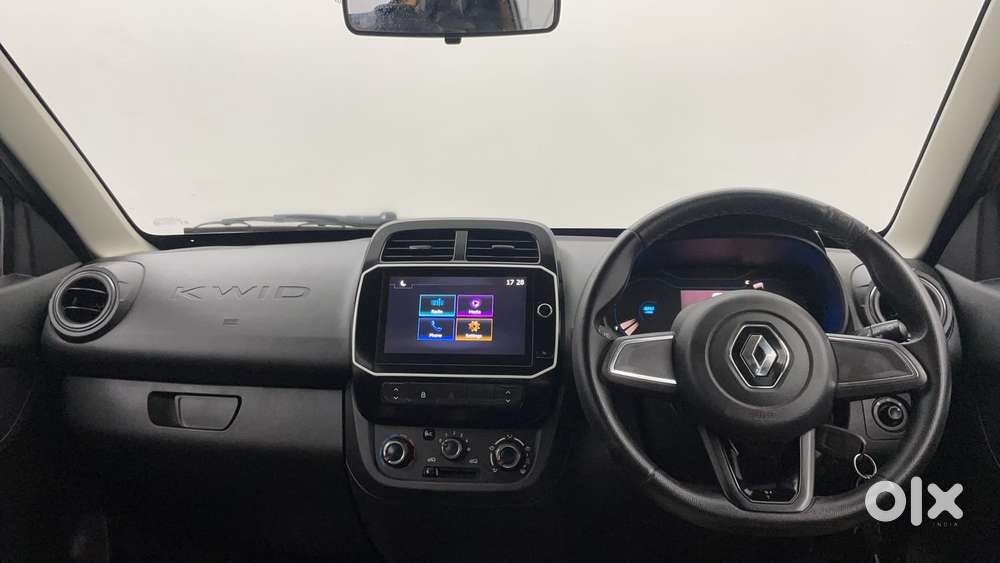 Renault Kwid 1.0 Climber (o) Dual Tone, 2022, Petrol