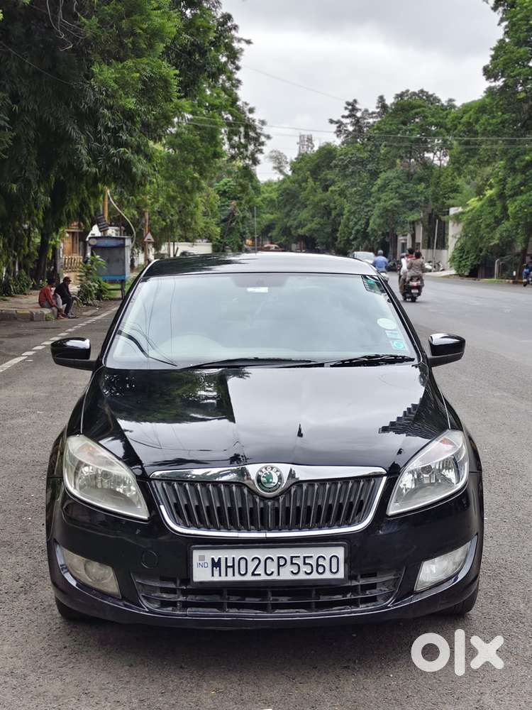 Skoda Rapid Elegance 2012