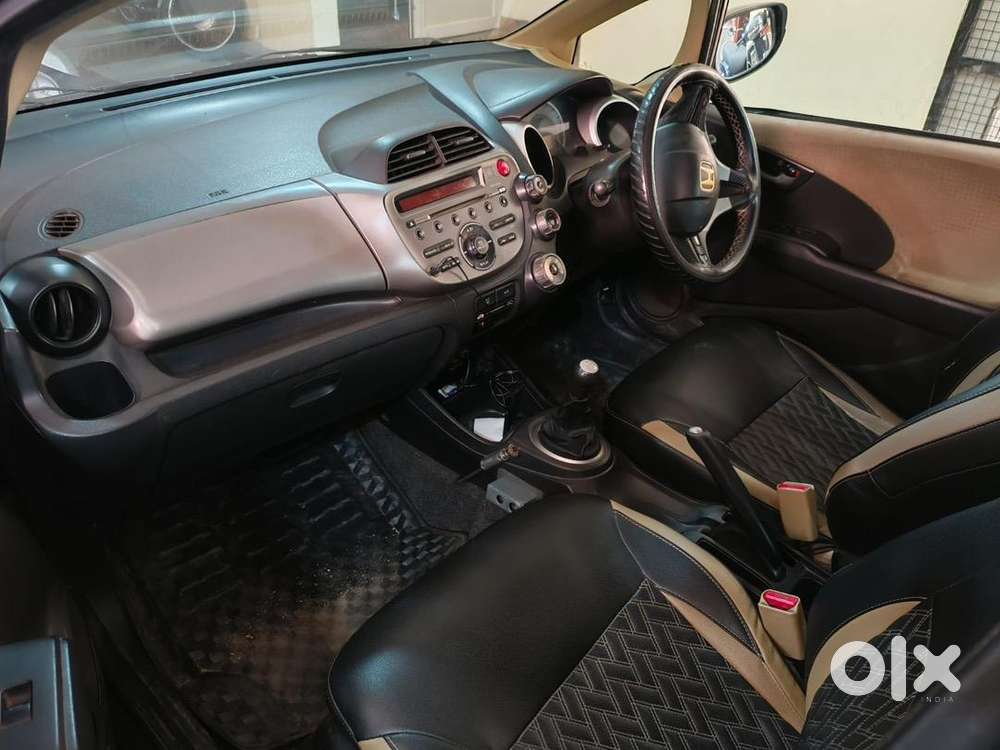 Honda Jazz 2011 Petrol 78000 Km Driven
