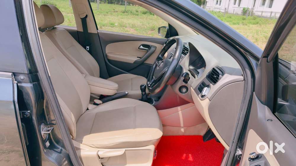 Volkswagen Vento 1.6 Highline, 2019, Petrol