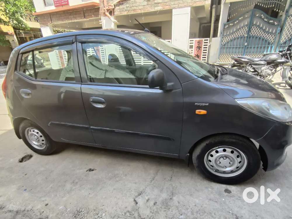 I10 Era 5 Door 5 Seater Metallic Grey Colour Petrol Version