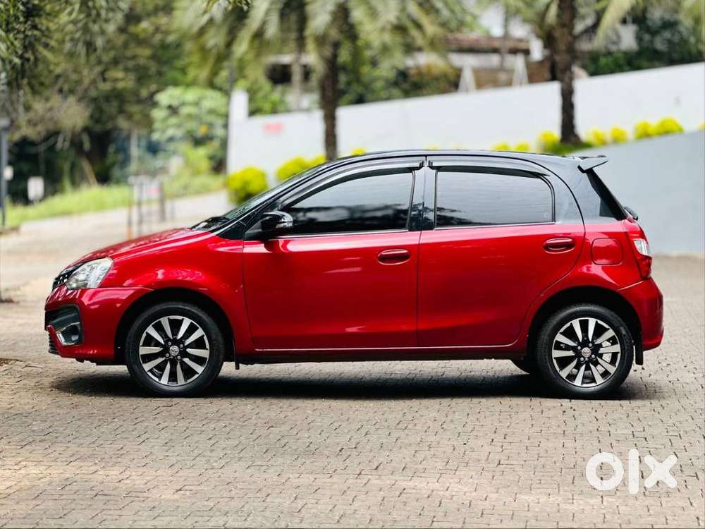 Toyota Etios Liva Vxd Dual Tone, 2018, Diesel