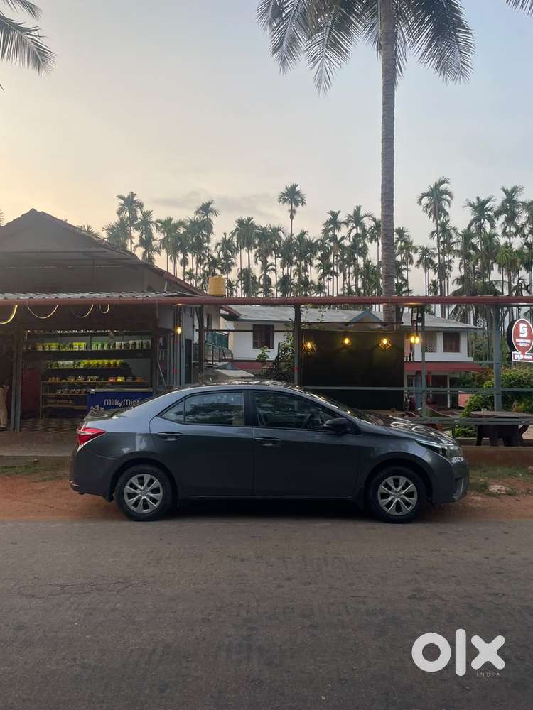 Toyota Corolla Altis 2014