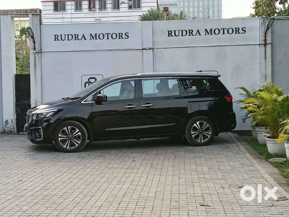 Kia Carnival Limousine Plus 7 Str, 2021, Diesel