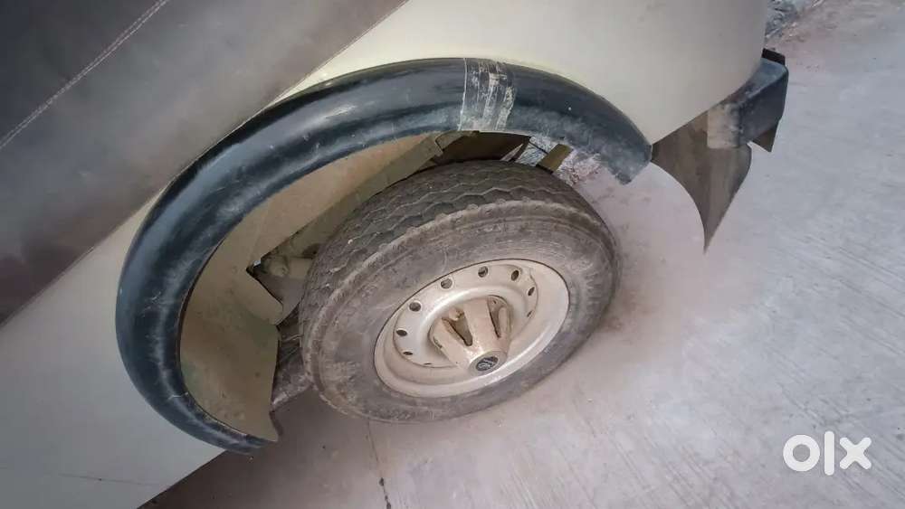 Mahindra Major  1996