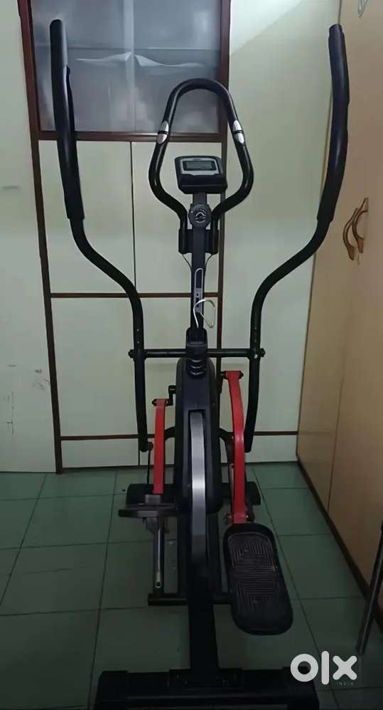 HRX Ignite Pro EB1000 Elliptical Climber – Full Body Workout