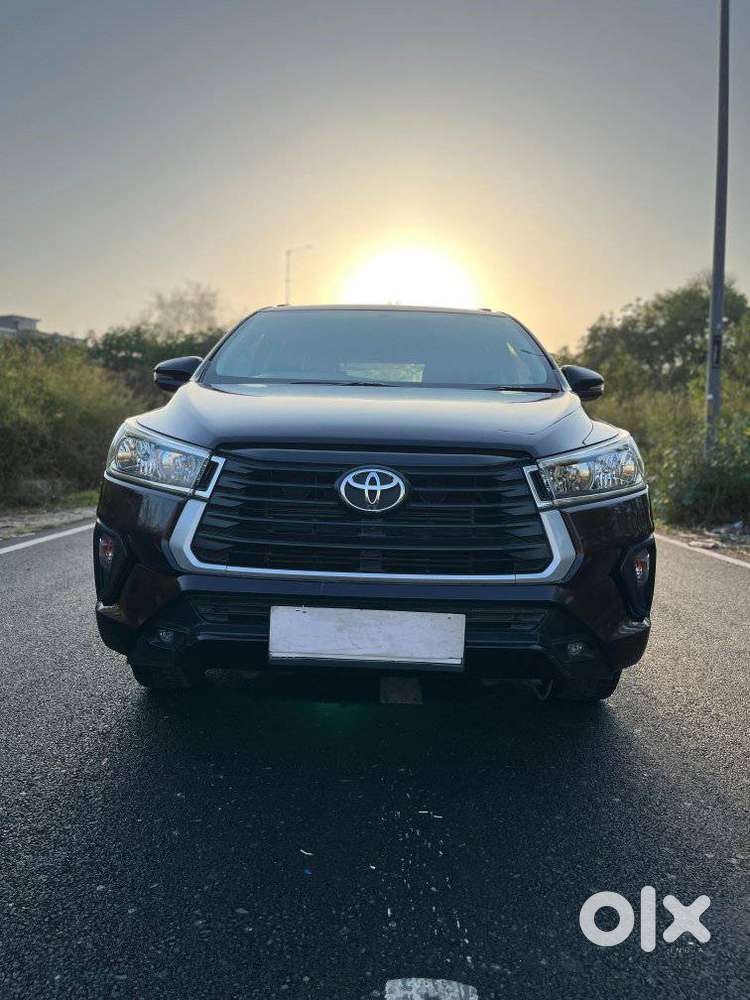 Toyota Innova Crysta 2.8 Gx At 7 Str, 2022, Diesel