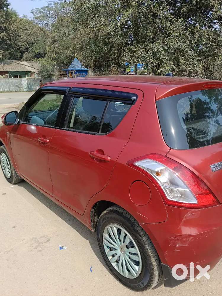 Maruti Suzuki Swift Hatchback Single Hand Used Running Km 84000