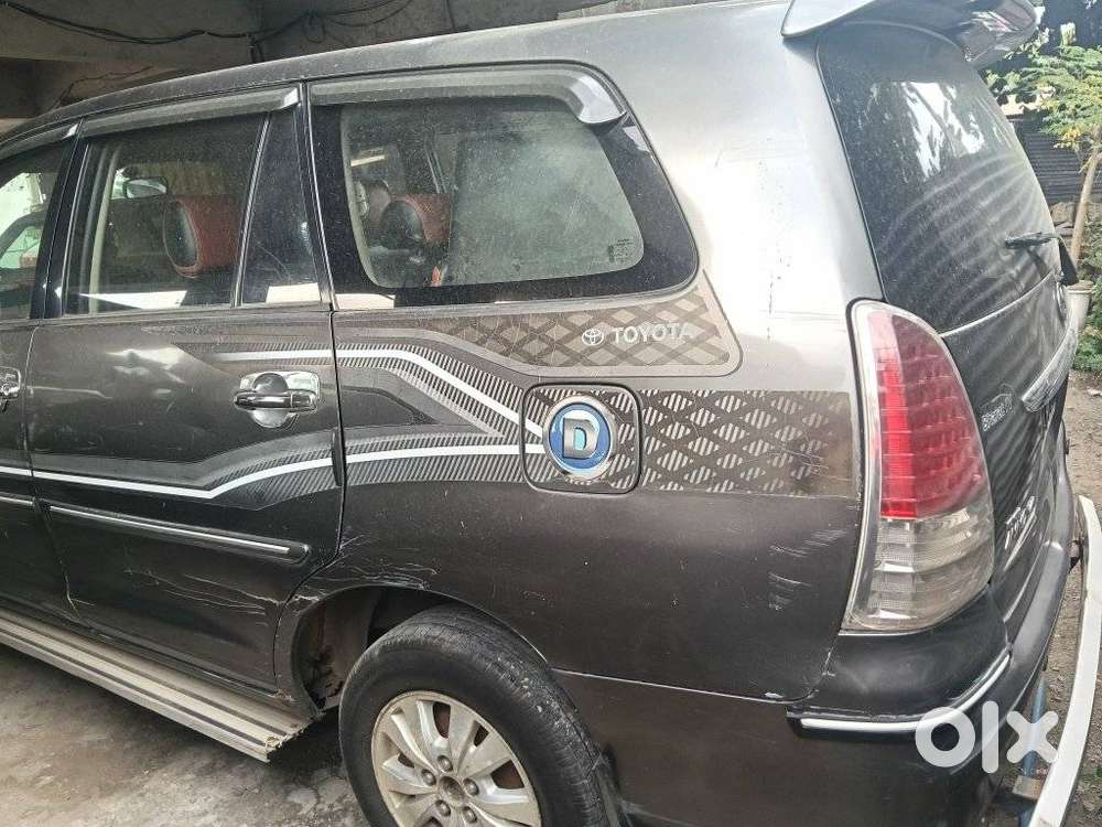 Toyota Innova 2.0 Vx 8 Str, 2009, Diesel